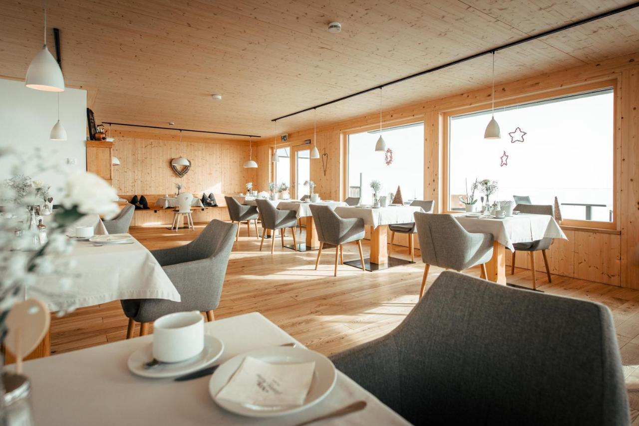 Gaestehaus Mathies Mittelberg Eksteriør bilde